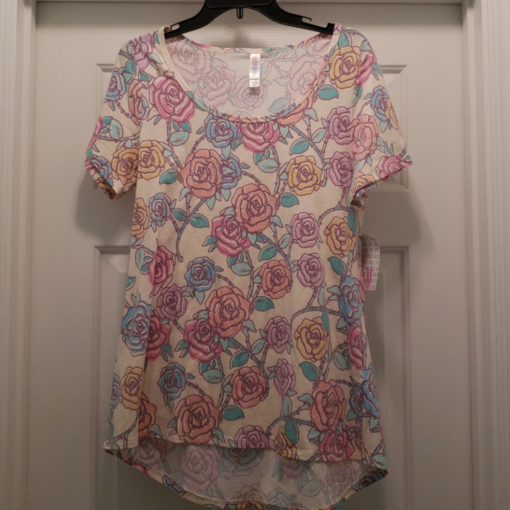 LuLaRoe Classic T size Medium